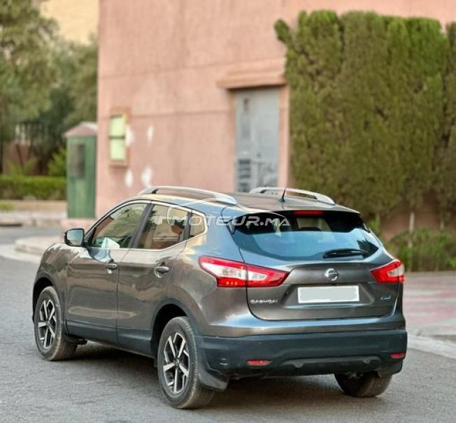 nissan Qashqai 2015