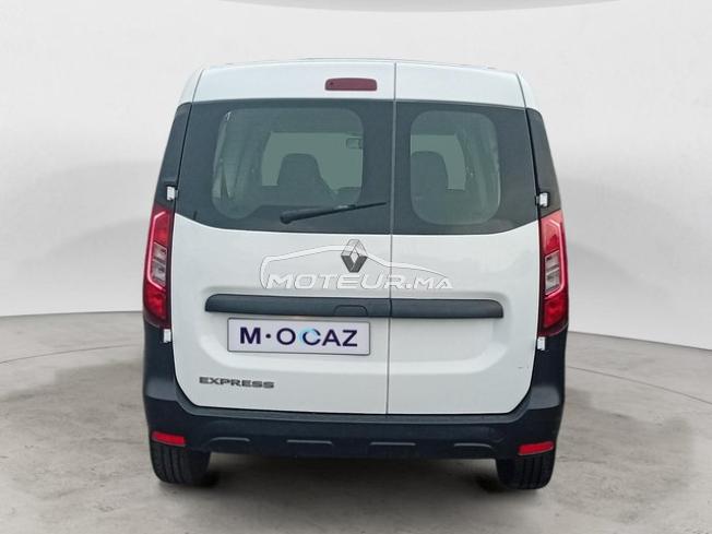 RENAULT. Express