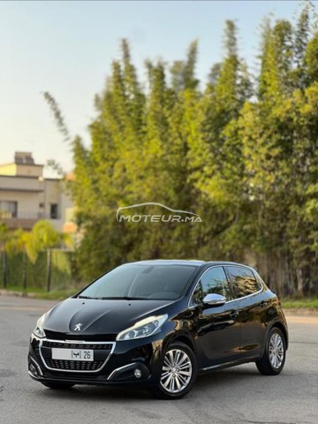 Peugeot 208 White Édition Noir 2019❣️