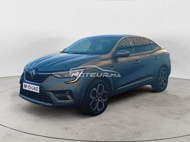 RENAULT. Arkana