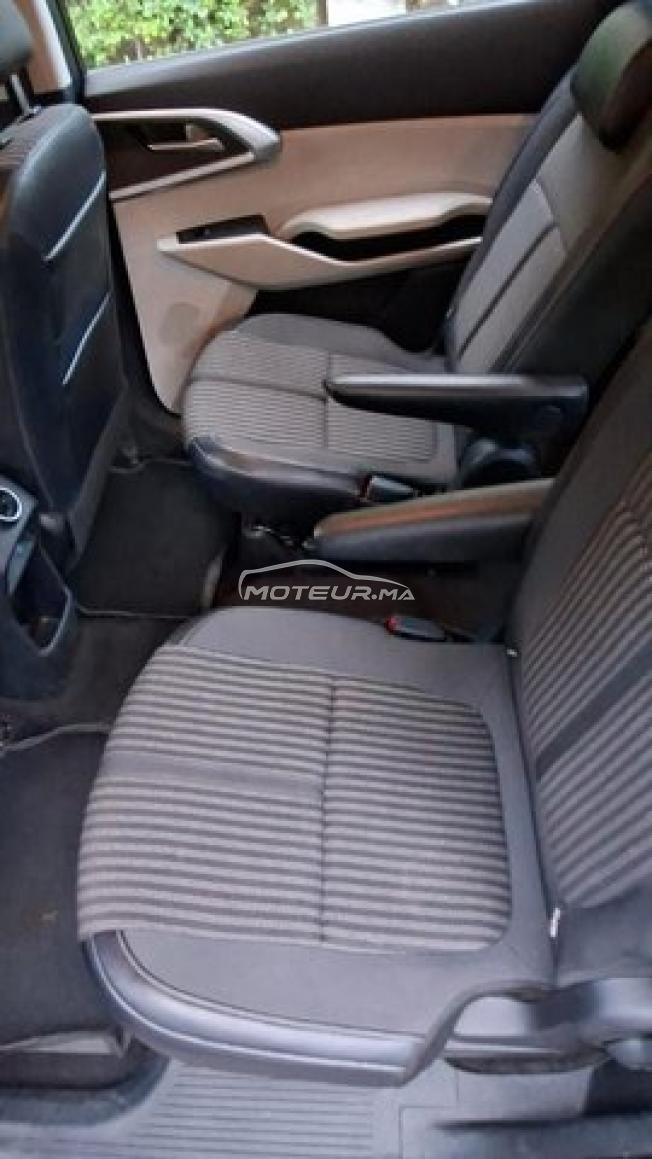 Kia Carens Diesel Automatique 2024 à Marrakech