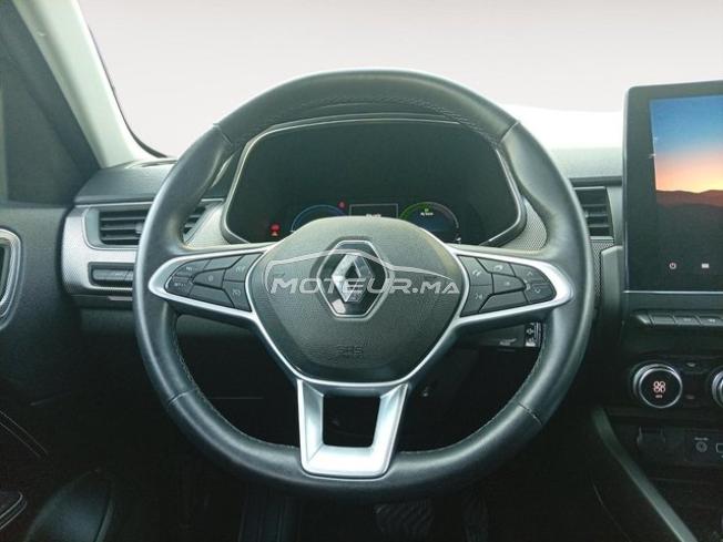 RENAULT. Arkana