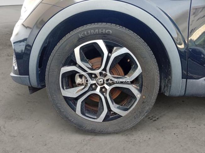 RENAULT. Arkana