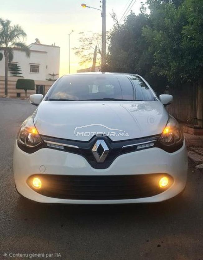 PROPRZ RENAULT CLIO INTENSE  faible  KM 