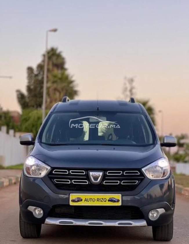 Dacia dokker stepway Diesel manuelle 2021 à Salé
