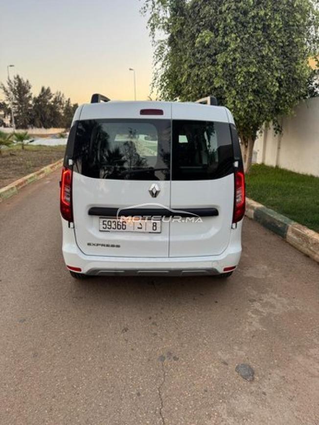 Renault Express Authentic20 2023❣️