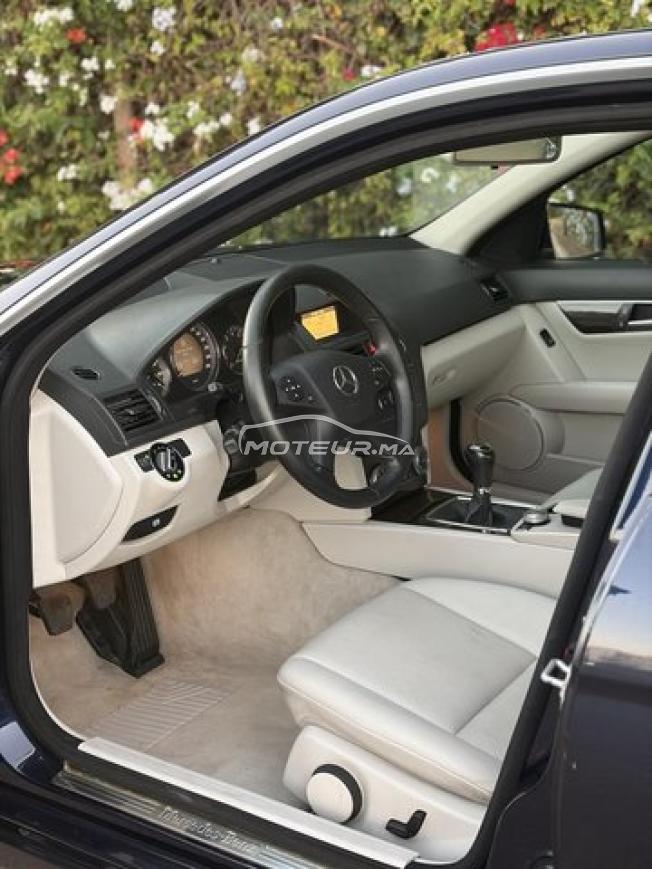 MERCEDES C180 Essence MODÈLE 2008 