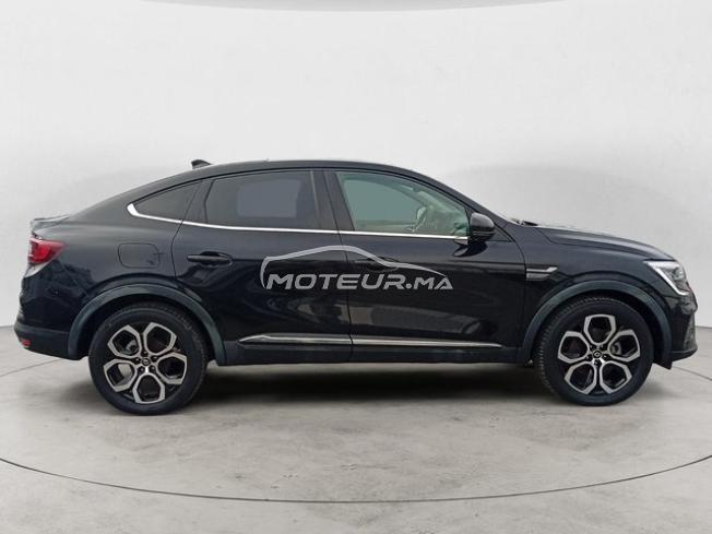 RENAULT. Arkana