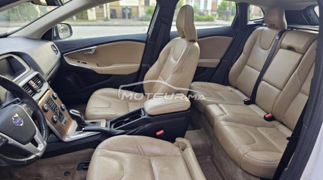 volvo v40 cross counter 2019 diesel