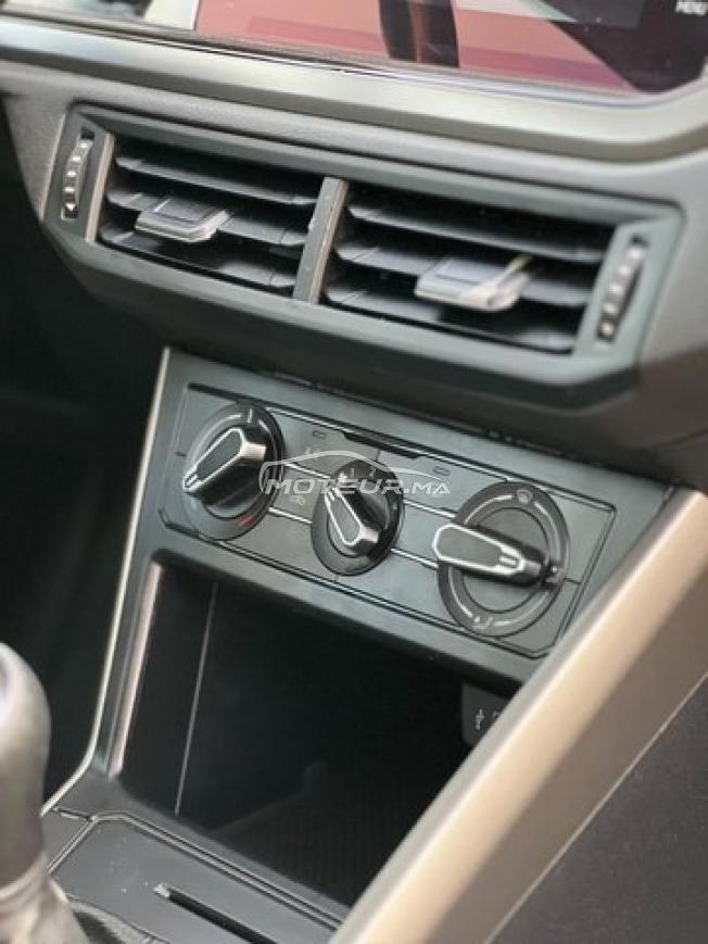 Volkswagen polo essence 2019 Manuelle  à Salé