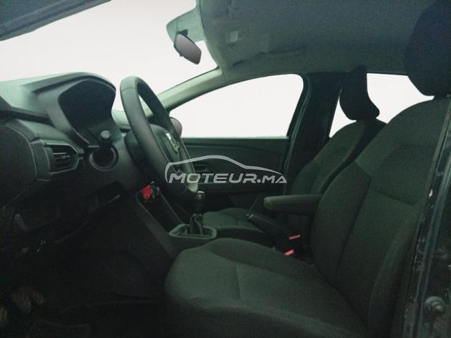 DACIA. Sandero