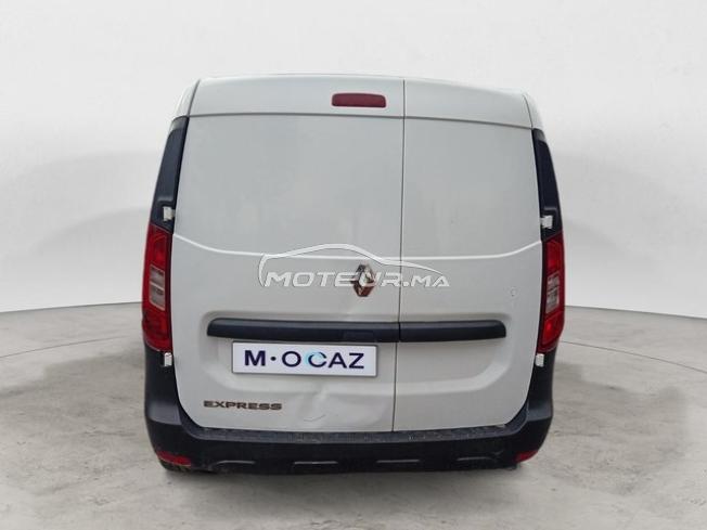 RENAULT. Express