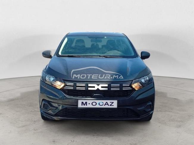 DACIA. Logan