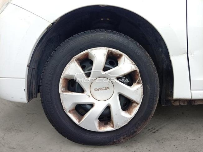 DACIA. Sandero