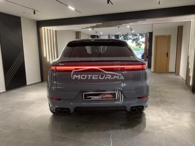 Porsche Cayenne 2025 hybride 