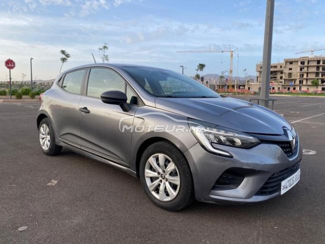Renault Clio 5 Essence Automatique 2023 à Agadir