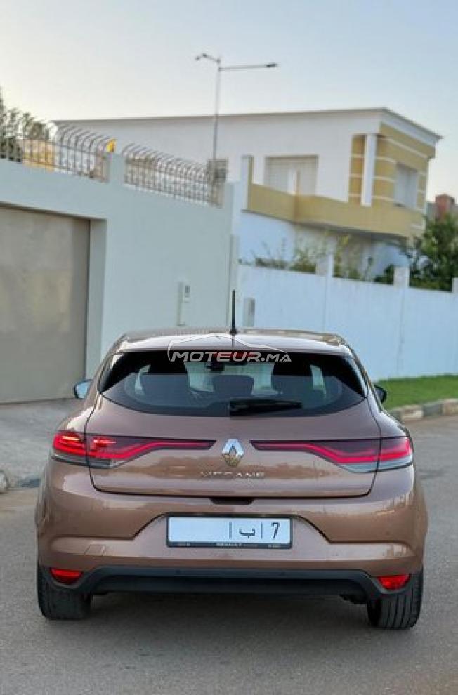 RENAULT MEGANE 4 