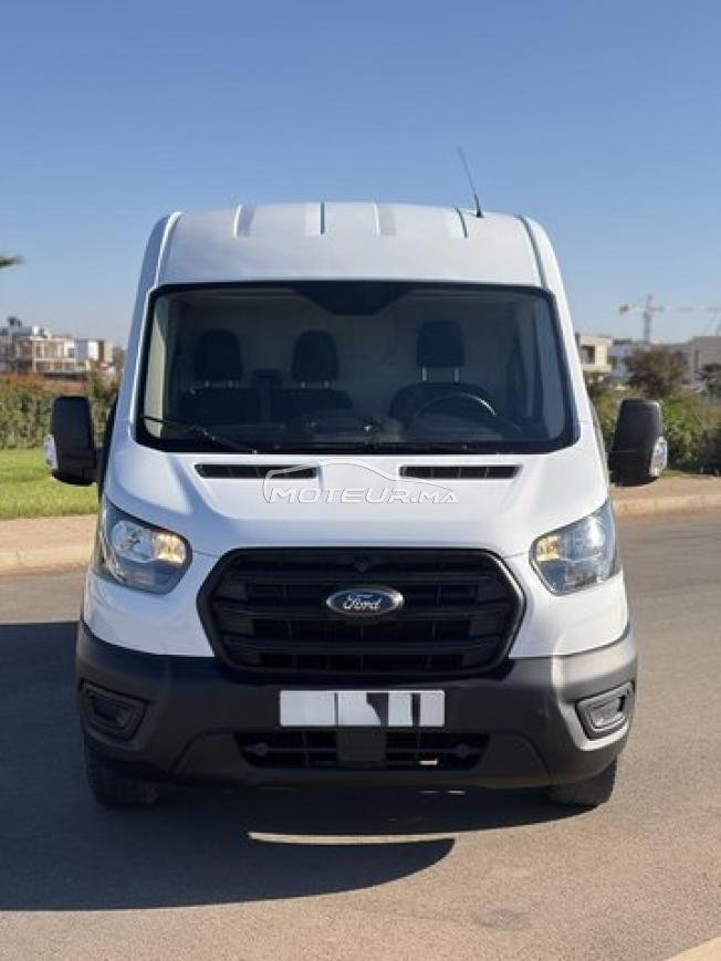 Ford Transit modèle 2021 à rabat 