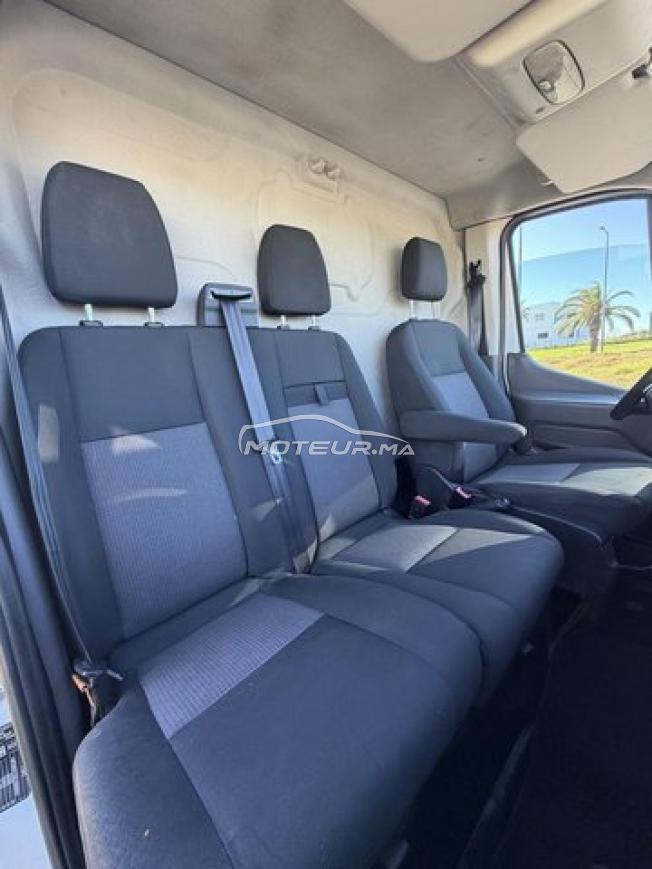 Ford Transit modèle 2021 à rabat 