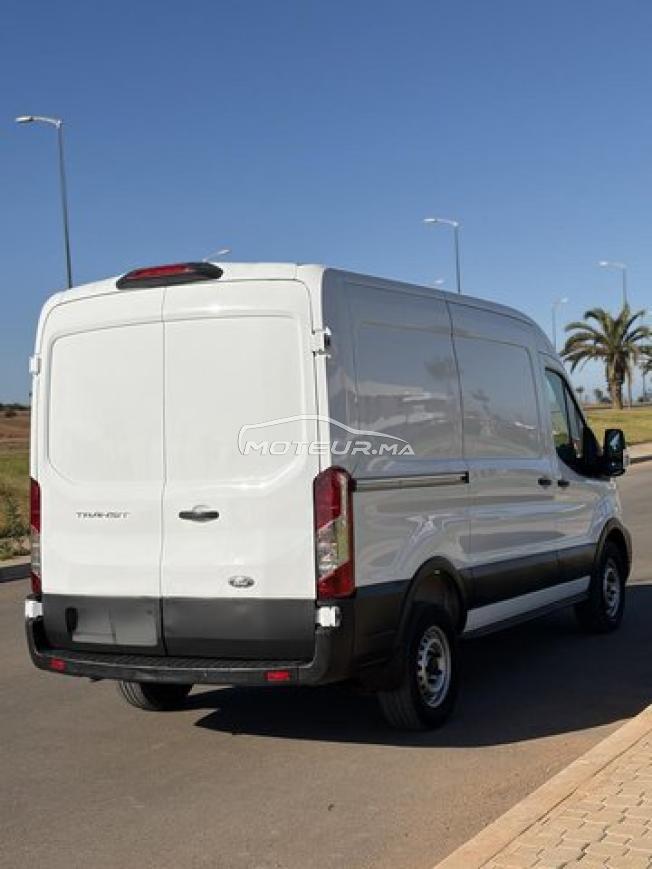 Ford Transit modèle 2021 à rabat 