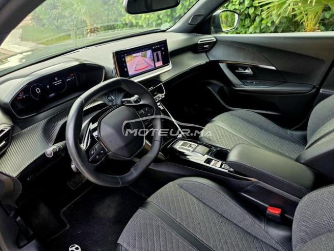 Peugeot 2008 Diesel Automatique 2024 à Casablanca