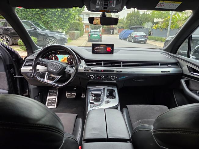 Audi Q7 3.0 TDI Finition S-Line – 7 places – Suspension dynamique – Très bon état