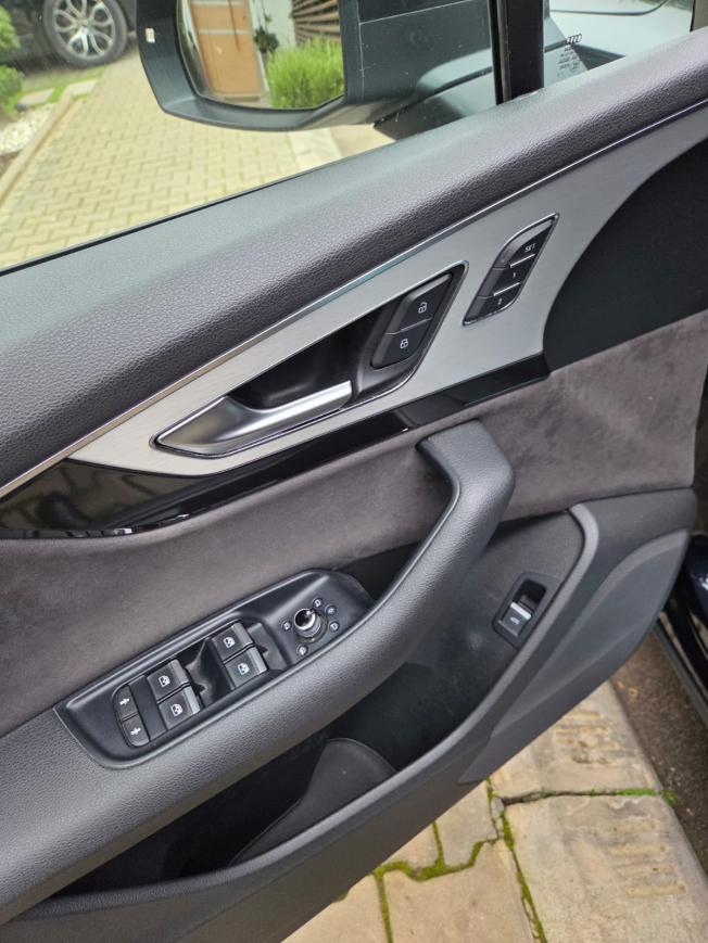 Audi Q7 3.0 TDI Finition S-Line – 7 places – Suspension dynamique – Très bon état