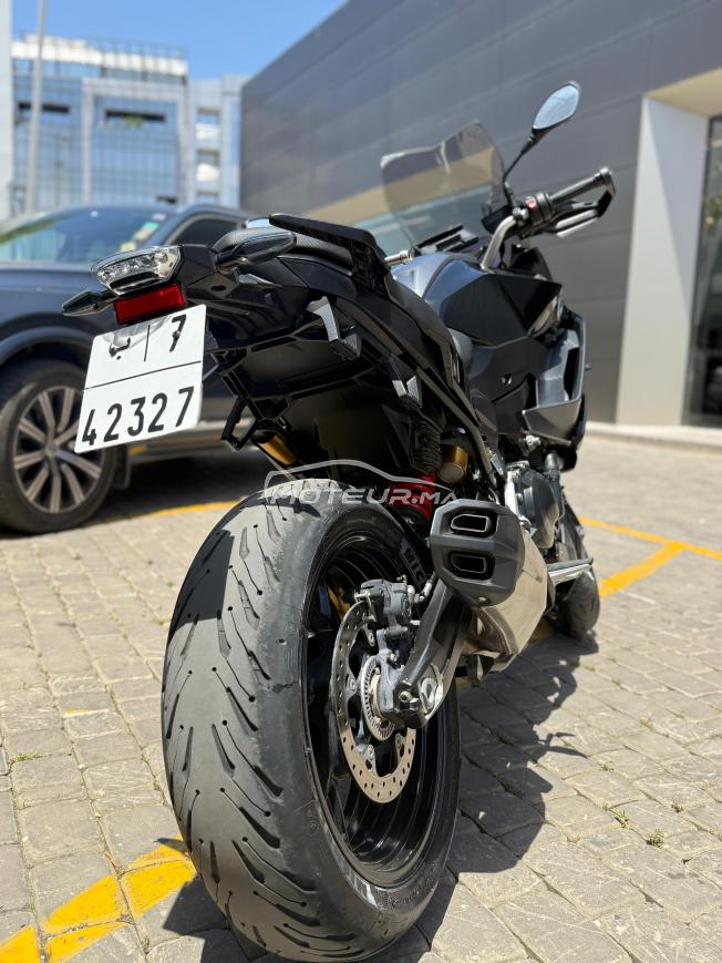 BMW F900XR Triple Black à vendre