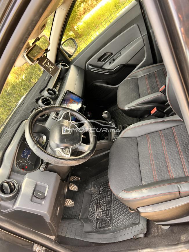 Je vends Dacia doster avec bon etat jamais accidenté klm 245000 deuxième main a tanger,