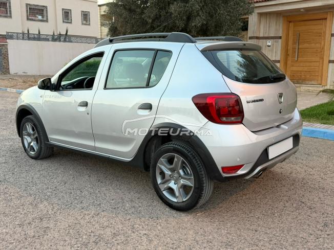 DACIA Sandero Stepway 2017 très bon état