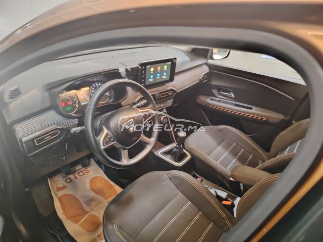 Dacia steepway tout options en bonne état à vendre , rien à prévoir