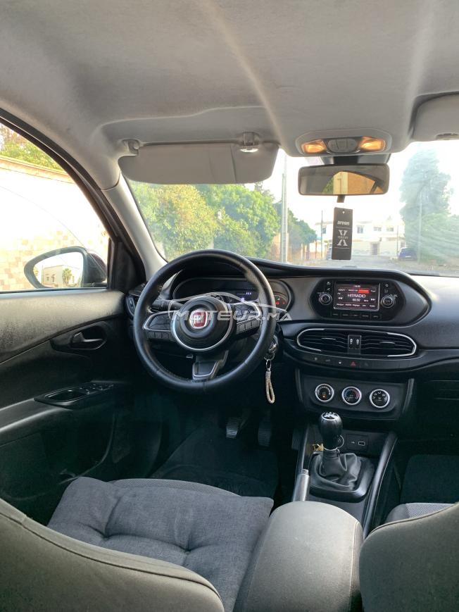 Fiat Tipo toutes options premiere main