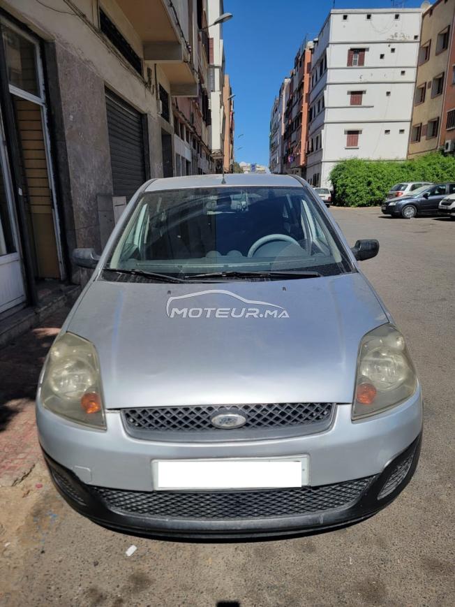 Ford fiesta diesel 2008 très bon état