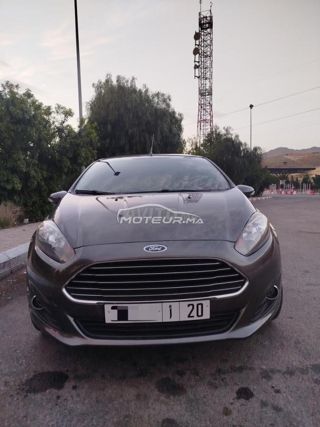 Ford Fiesta 2017 2eme main ( trés bon état )