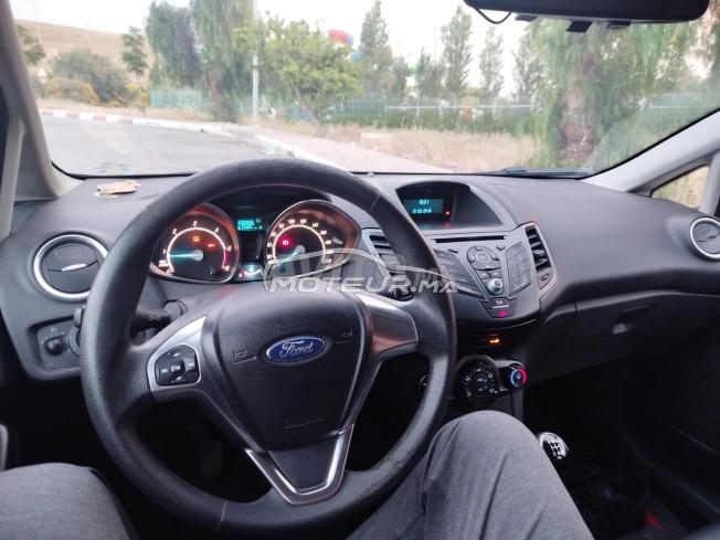 Ford Fiesta 2017 2eme main ( trés bon état )