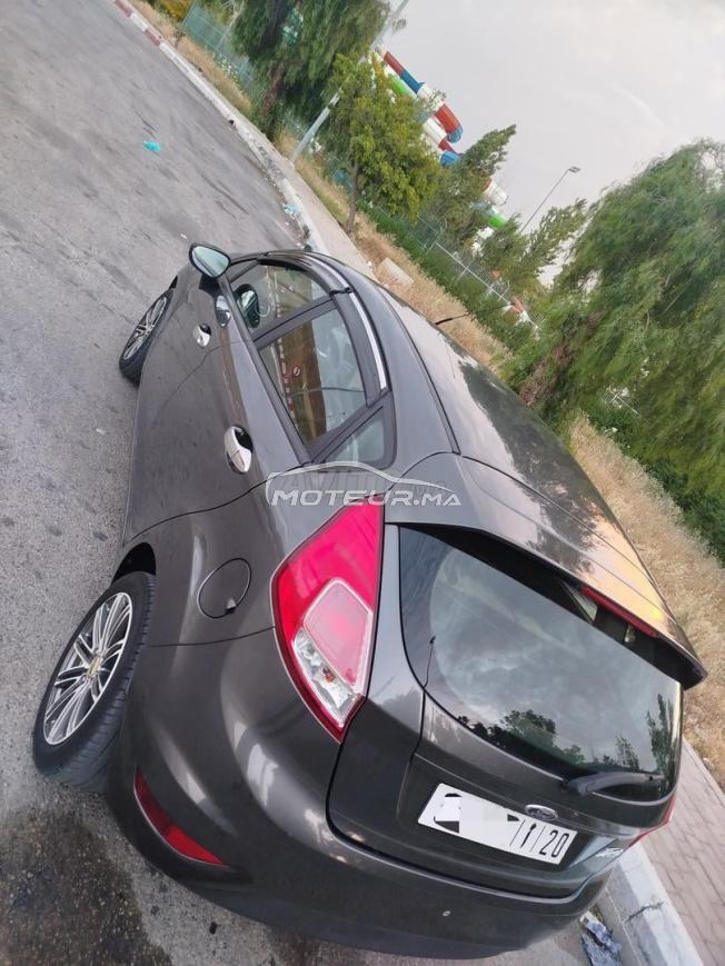 Ford Fiesta 2017 2eme main ( trés bon état )