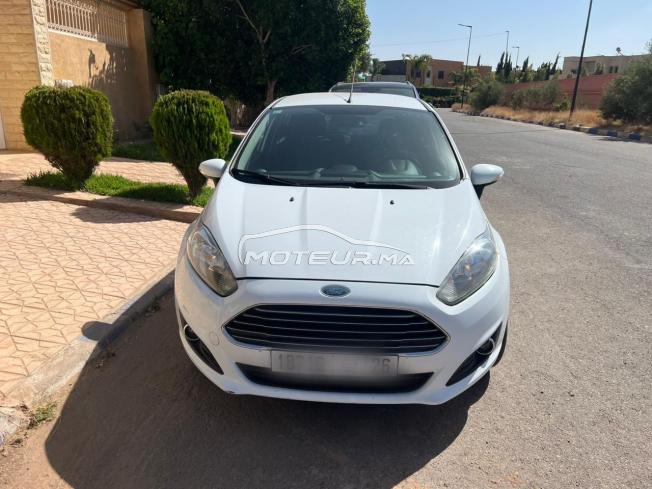 Ford Fiesta octobre 2014.tres bon état
