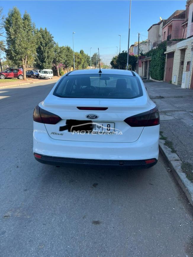 FORD FOCUS EN BON ETAT