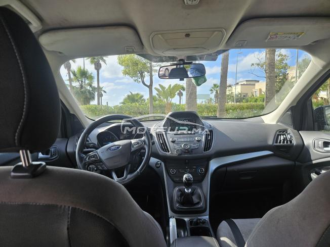 KUGA 2019 2 L