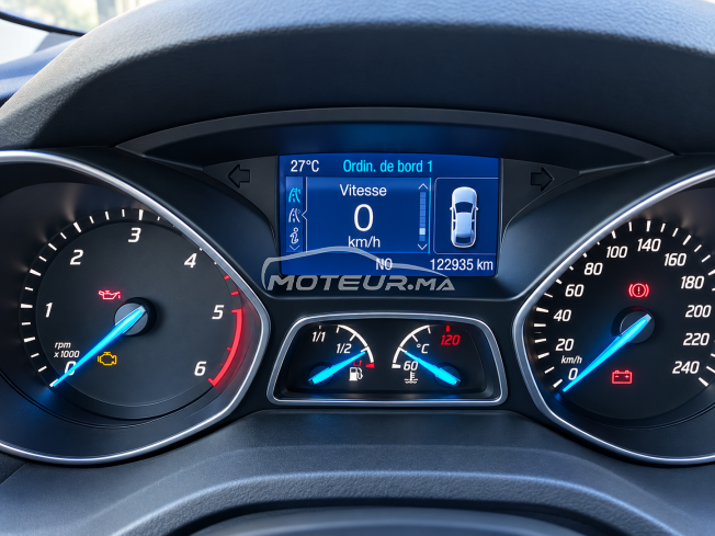 Ford kuga 2015 très bon état