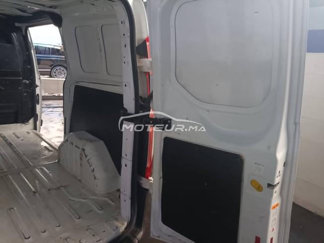 Ford costum en bon etat