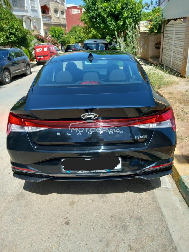 Hyundai elantra hybrid