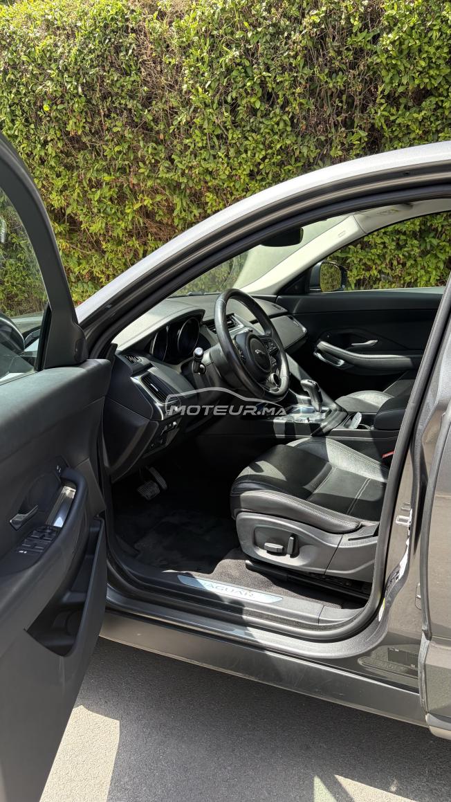 Jaguar E-Pace – Excellent état – 1ère main – Toit panoramique ouvrant