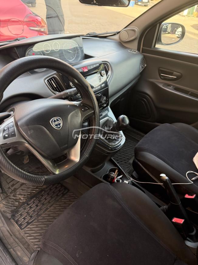 Lancia Ypsilon Essence 2012