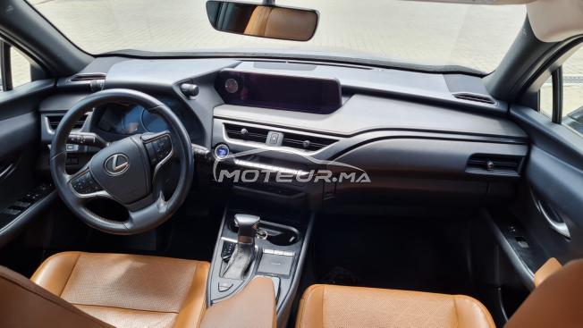 Lexus UX 250h Hybride Automatique – 110 000 km – Entretien Lexus