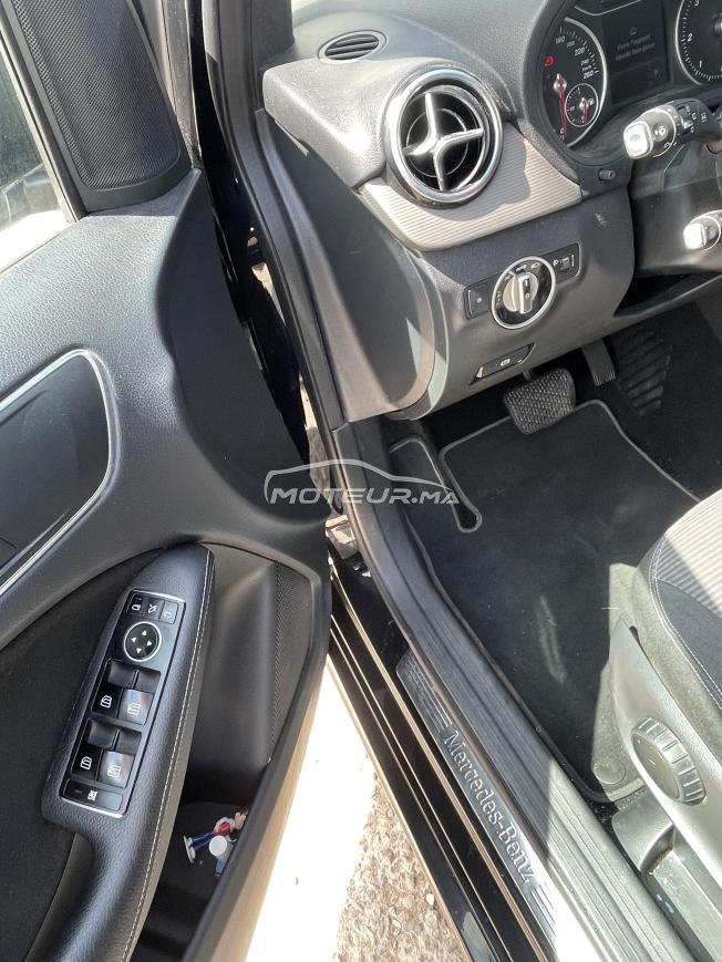 Mercedes classe b modèle 2016 en bon état