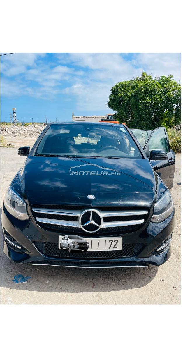 Mercedes classe b modèle 2016 en bon état