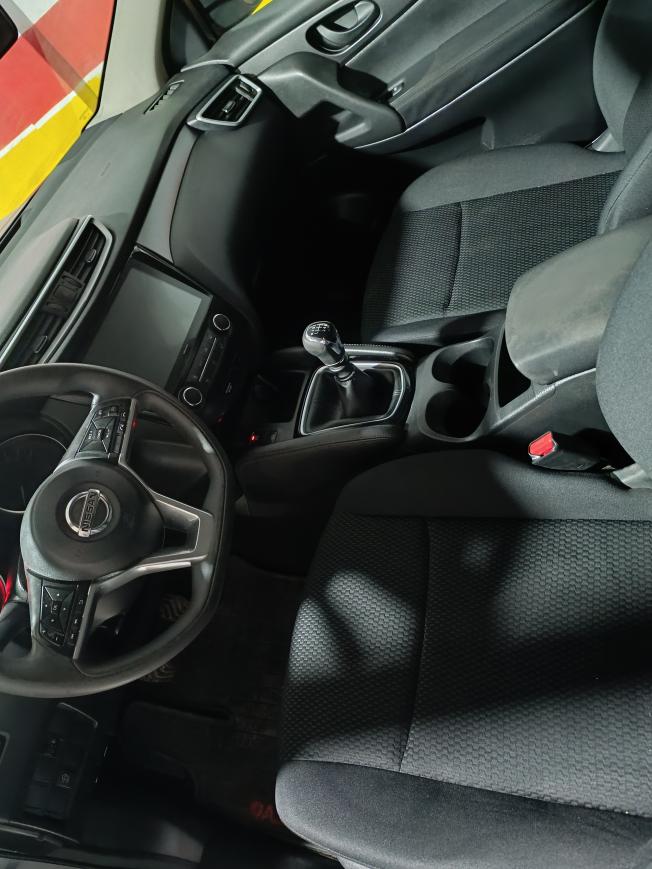 Nissan qashqai. très bon état