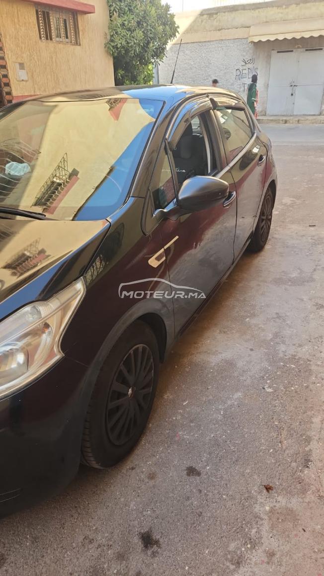 peugeot 208 2013