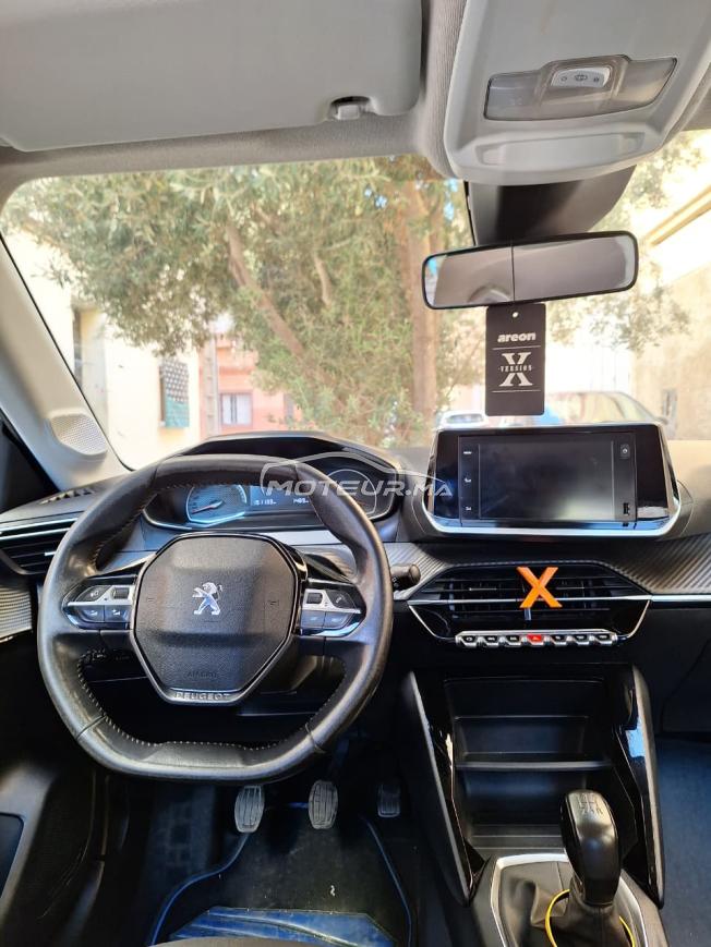 peugeot 208 2023 tres bon etat